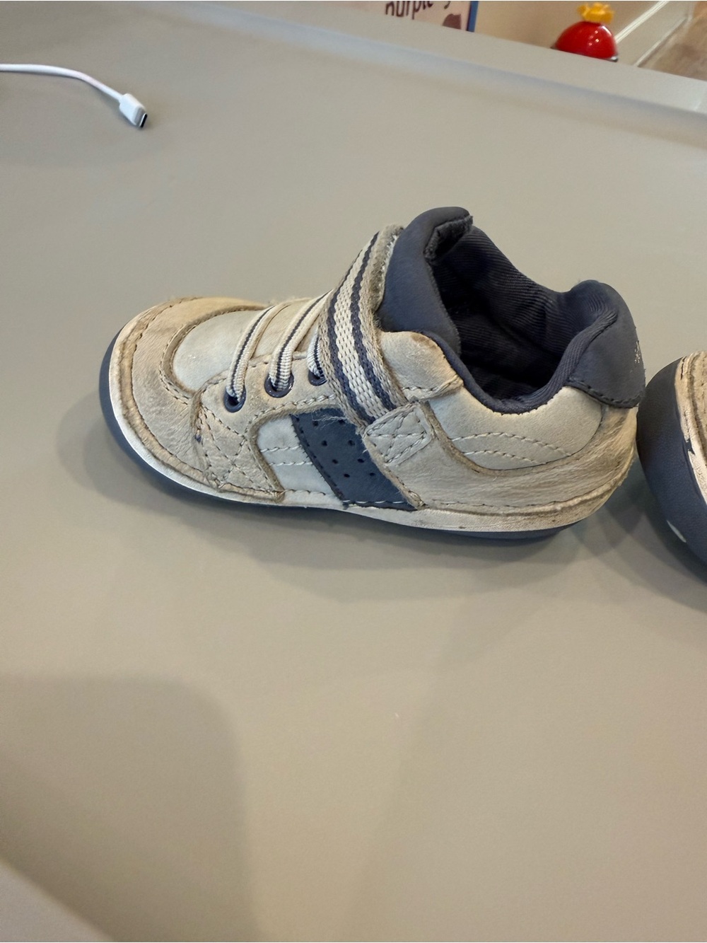 Stride Rite (4.5W) - Picture 4 of 8